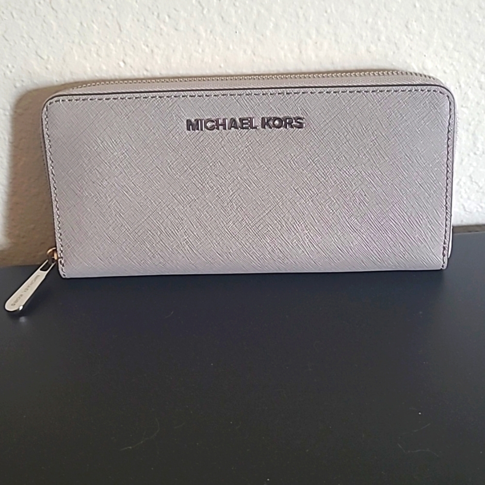 Michael Kors zip around wallet
